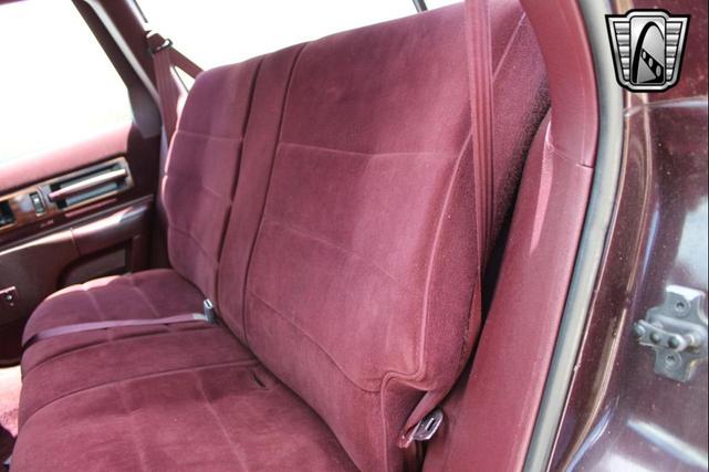 Photo of 1994 Burgundy Chevrolet Caprice