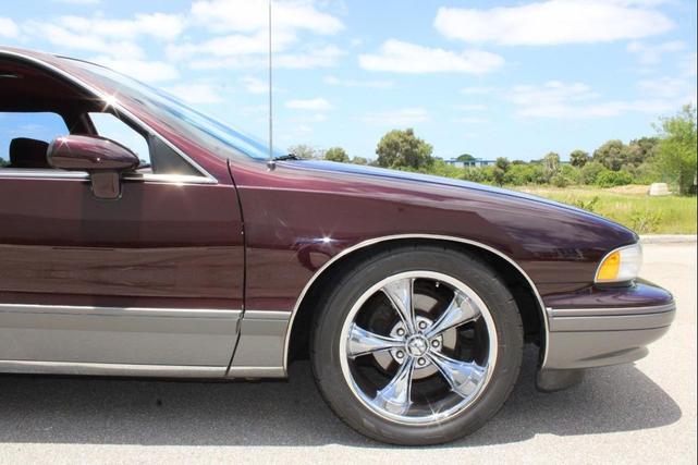 Photo of 1994 Burgundy Chevrolet Caprice