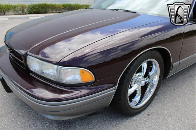 Photo of 1994 Burgundy Chevrolet Caprice
