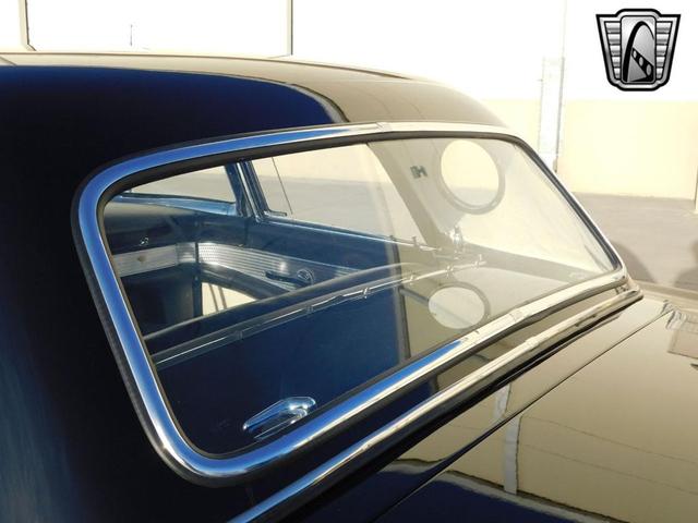 Photo of 1956 Black Ford Thunderbird