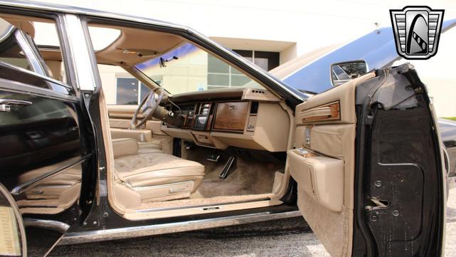 Photo of 1985 Black Cadillac Seville