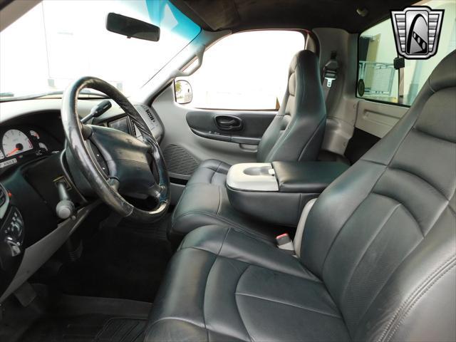 Photo of 1999 Inferno Red Ford F-150