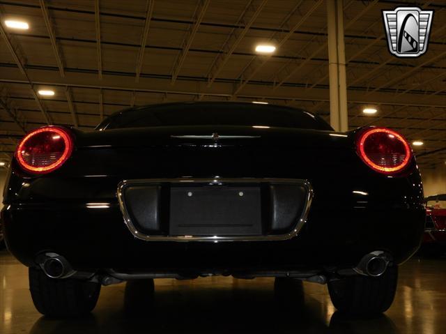 Photo of 2002 Evening Black Ford Thunderbird