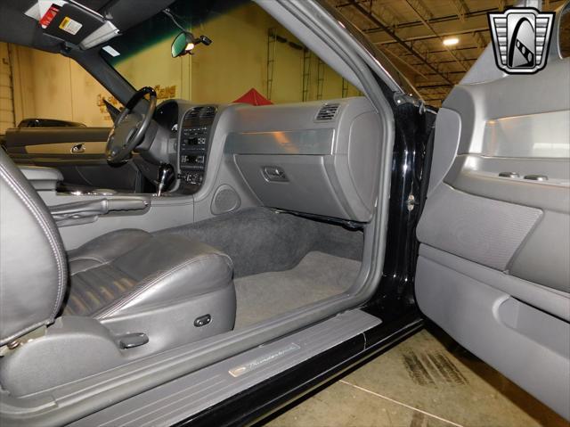 Photo of 2002 Evening Black Ford Thunderbird