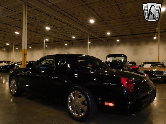 Photo of 2002 Evening Black Ford Thunderbird