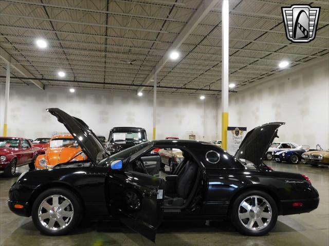 Photo of 2002 Evening Black Ford Thunderbird