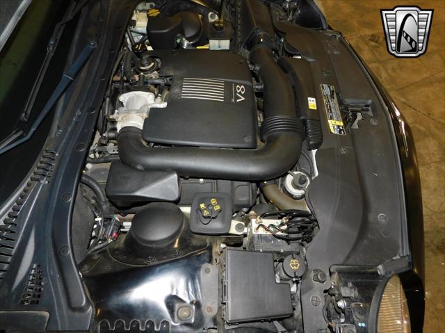 Photo of 2002 Evening Black Ford Thunderbird