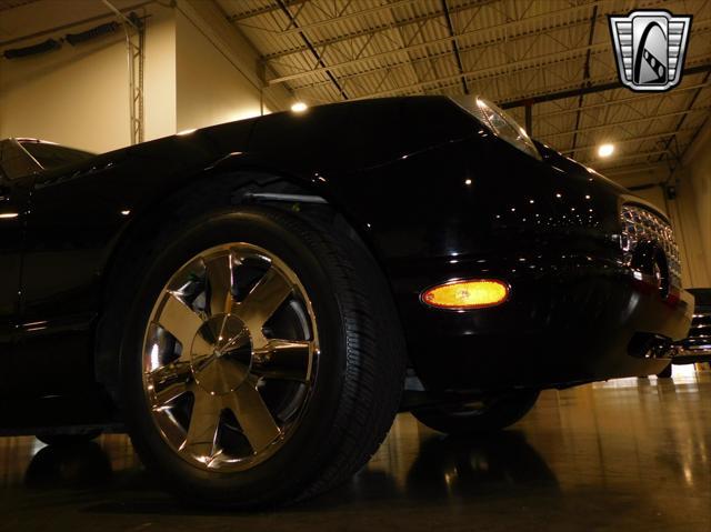 Photo of 2002 Evening Black Ford Thunderbird