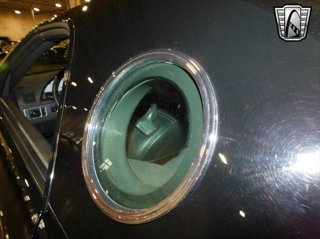Photo of 2002 Evening Black Ford Thunderbird