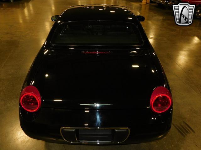 Photo of 2002 Evening Black Ford Thunderbird