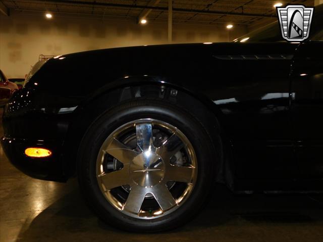 Photo of 2002 Evening Black Ford Thunderbird