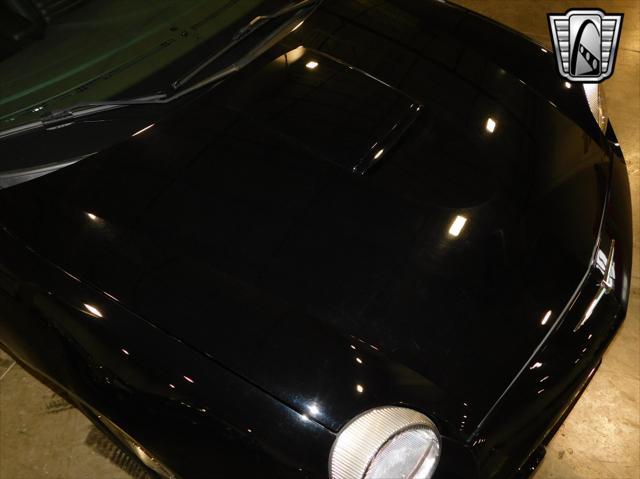 Photo of 2002 Evening Black Ford Thunderbird