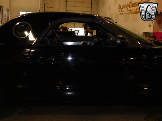 Photo of 2002 Evening Black Ford Thunderbird