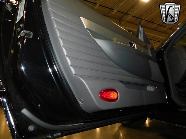 Photo of 2002 Evening Black Ford Thunderbird