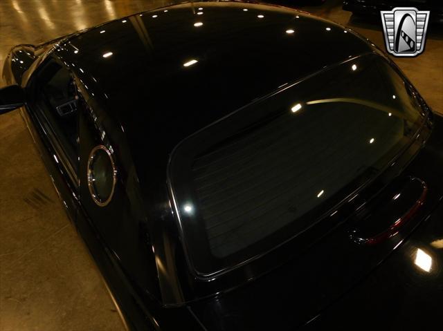 Photo of 2002 Evening Black Ford Thunderbird