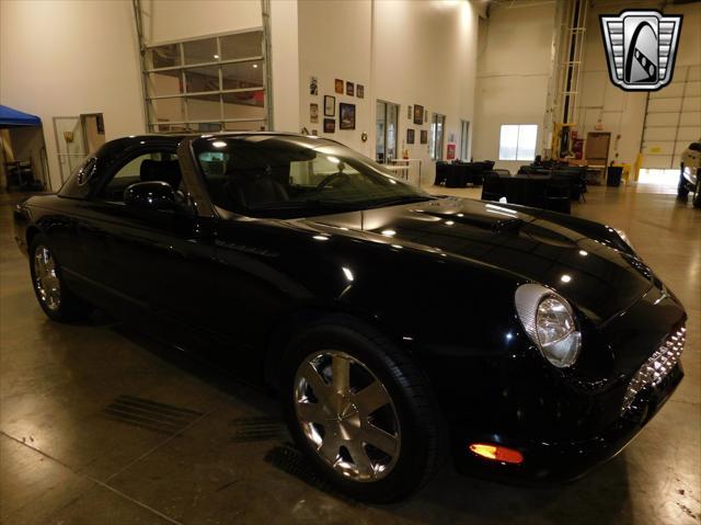 Photo of 2002 Evening Black Ford Thunderbird