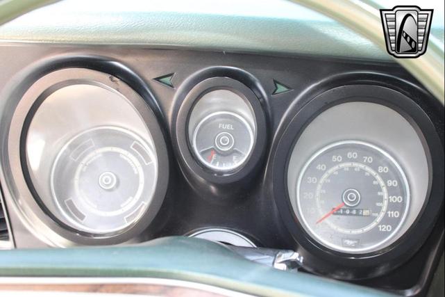 Photo of 1972 White Ford Mustang