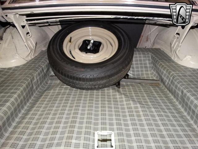 Photo of 1967 White Ford Fairlane