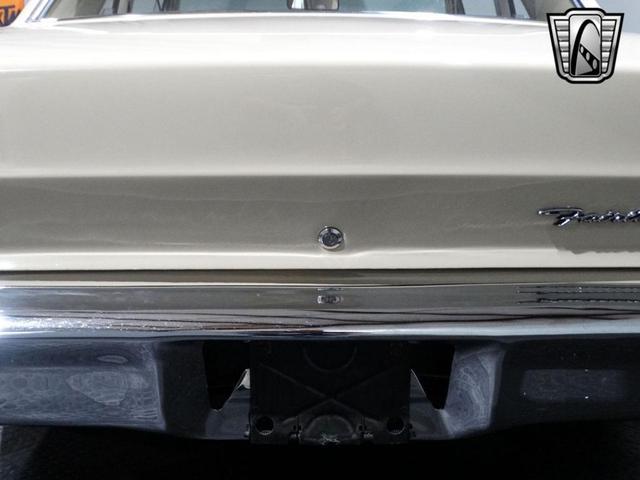 Photo of 1967 White Ford Fairlane