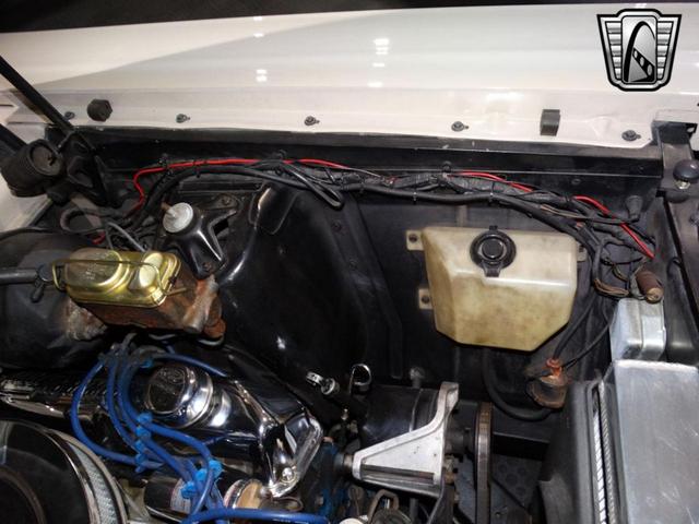 Photo of 1967 White Ford Fairlane