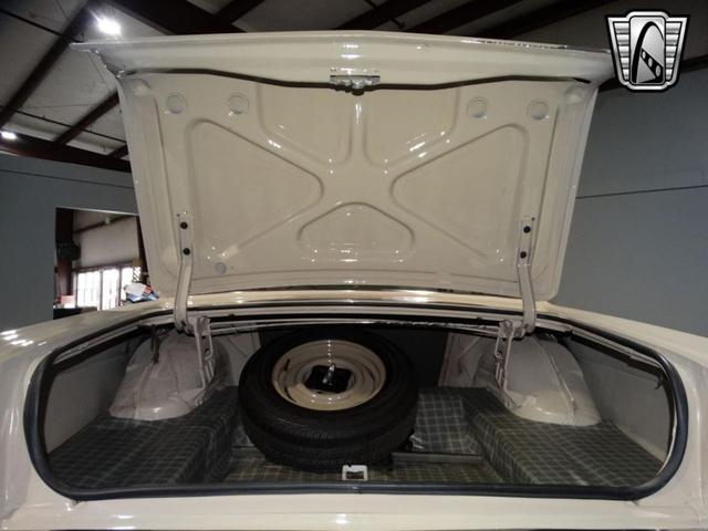 Photo of 1967 White Ford Fairlane
