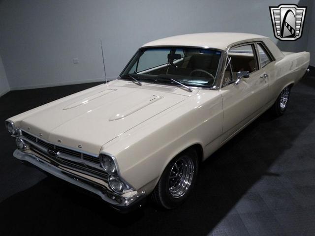 Photo of 1967 White Ford Fairlane