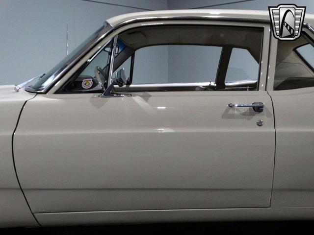 Photo of 1967 White Ford Fairlane
