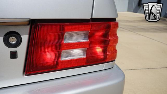 Photo of 1994 Silver Mercedes-Benz SL-Class