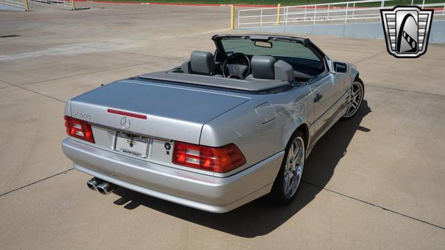 Photo of 1994 Silver Mercedes-Benz SL-Class