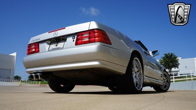 Photo of 1994 Silver Mercedes-Benz SL-Class
