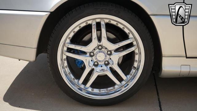 Photo of 1994 Silver Mercedes-Benz SL-Class