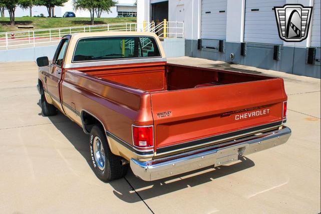Photo of 1983 Burnt Orange Chevrolet C10/K10