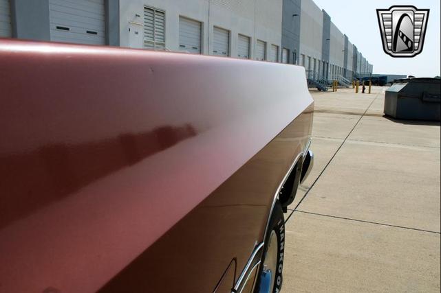 Photo of 1983 Burnt Orange Chevrolet C10/K10