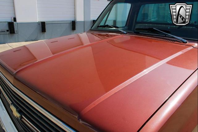 Photo of 1983 Burnt Orange Chevrolet C10/K10