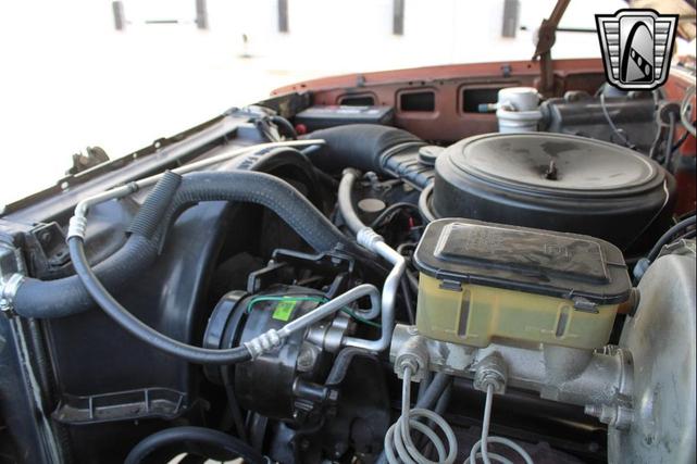 Photo of 1983 Burnt Orange Chevrolet C10/K10