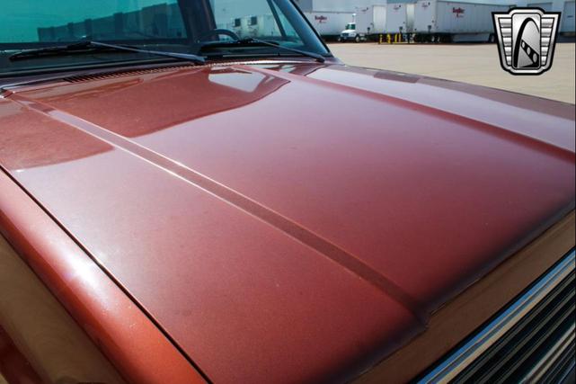 Photo of 1983 Burnt Orange Chevrolet C10/K10