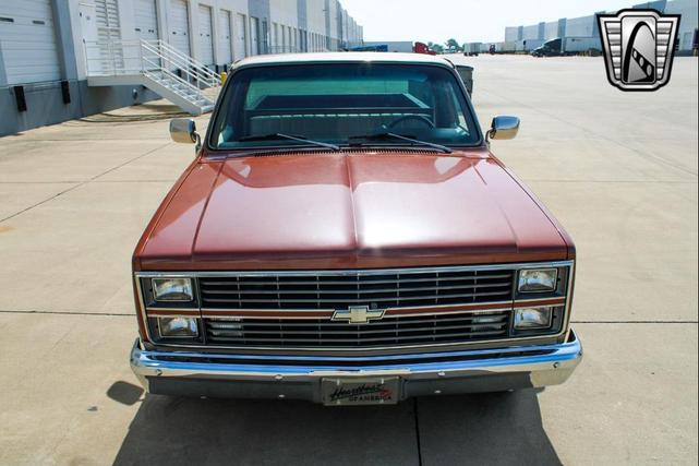 Photo of 1983 Burnt Orange Chevrolet C10/K10