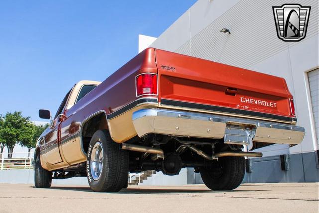 Photo of 1983 Burnt Orange Chevrolet C10/K10