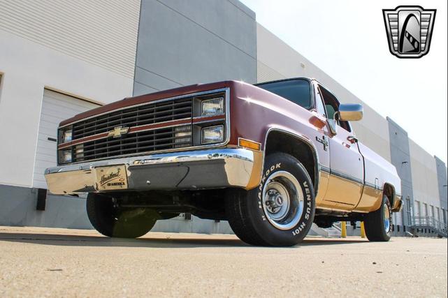 Photo of 1983 Burnt Orange Chevrolet C10/K10