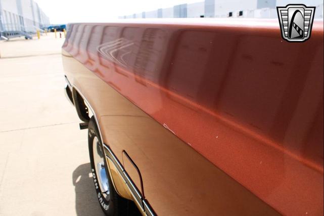 Photo of 1983 Burnt Orange Chevrolet C10/K10
