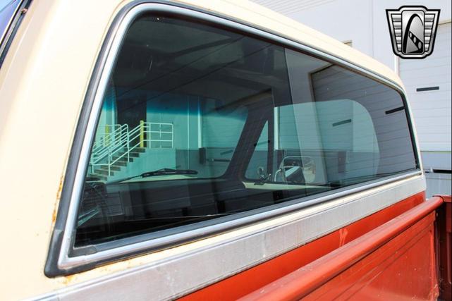 Photo of 1983 Burnt Orange Chevrolet C10/K10