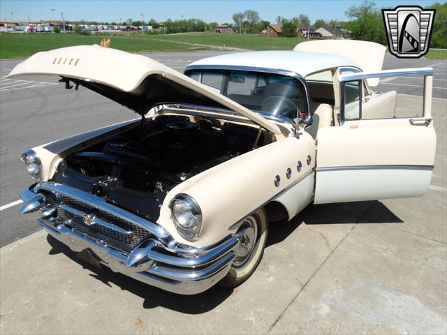 Photo of 1955 White Buick Roadmaster