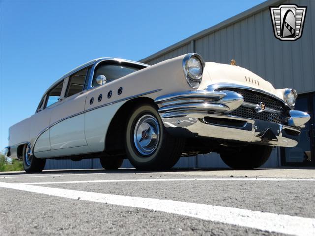 Photo of 1955 White Buick Roadmaster