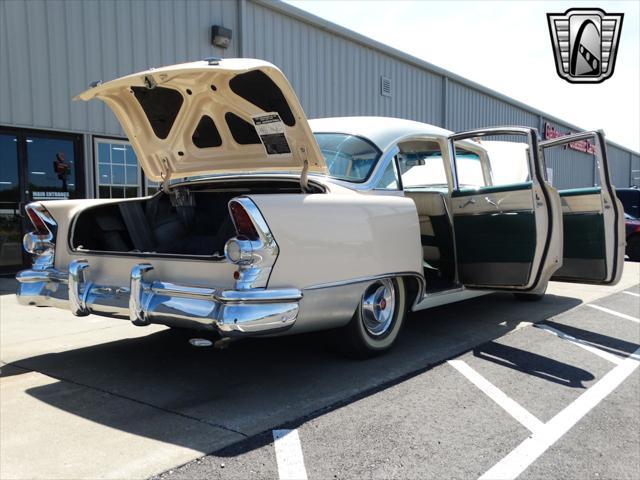 Photo of 1955 White Buick Roadmaster