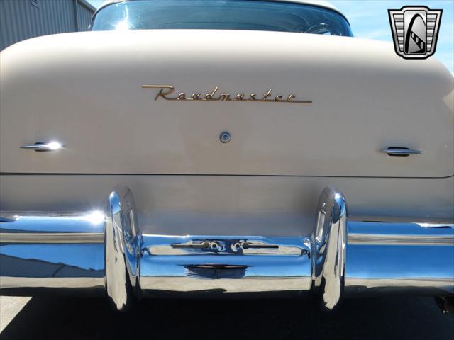 Photo of 1955 White Buick Roadmaster