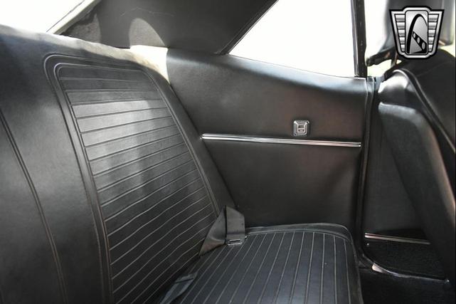 Photo of 1969 White Chevrolet Camaro