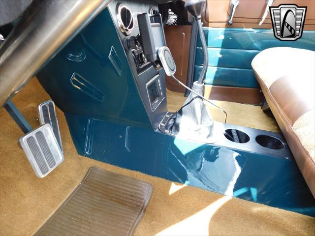 Photo of 1950 Patina Green Chevrolet 3100