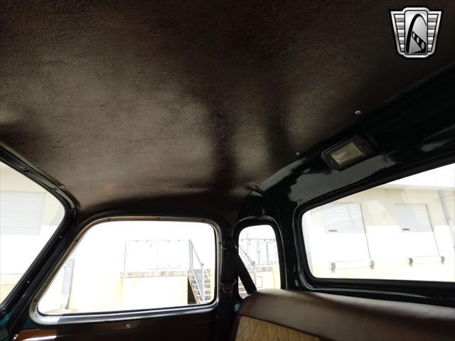 Photo of 1950 Patina Green Chevrolet 3100