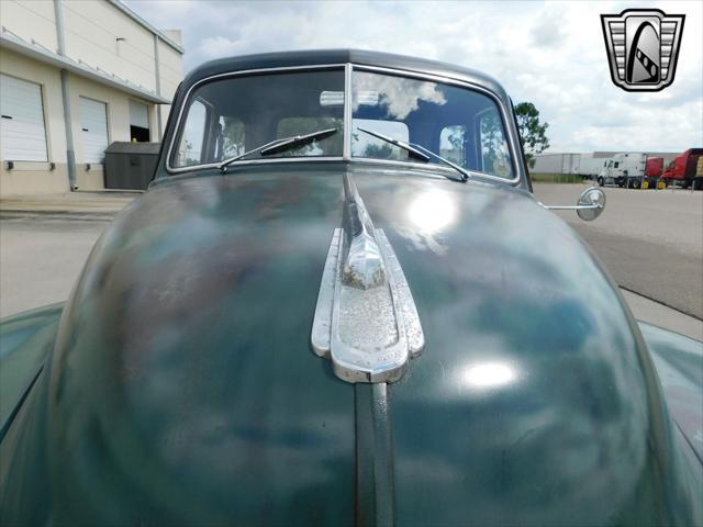 Photo of 1950 Patina Green Chevrolet 3100