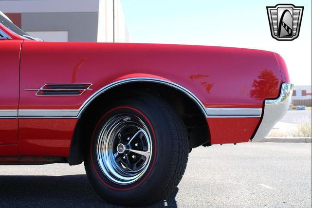 Photo of 1966 Red Oldsmobile 442